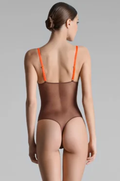 Corps à CorpsBody string