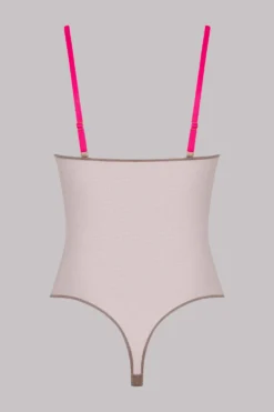 Corps à CorpsBody string